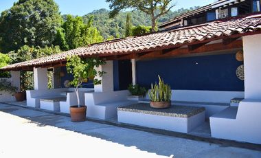 Casa en renta en Avándaro en condominio con vista al Lago