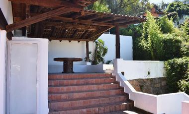 Casa en renta en Avándaro en condominio con vista al Lago