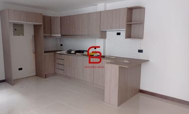 VENDO CASA 2 DORMITORIOS CON ESTUDIO-BALCON Y TERRAZA  A 5 MINUTOS UDLA PARK- NAYON