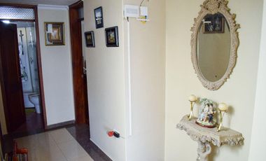 VENTA AMPLIA Y HERMOSA CASA, SAN ANTONIO DE PICHINCHA