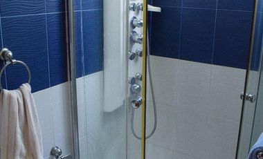 VENTA AMPLIA Y HERMOSA CASA, SAN ANTONIO DE PICHINCHA