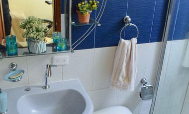 VENTA AMPLIA Y HERMOSA CASA, SAN ANTONIO DE PICHINCHA