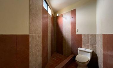 Vivienda Multifamiliar De Tres Niveles