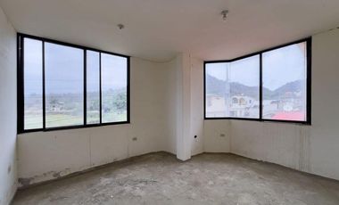 Vivienda Multifamiliar De Tres Niveles