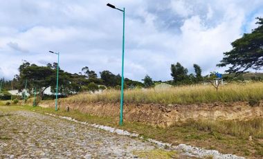 Vendo terreno campestre, en urbanización privada, Norte de Guayllabamba