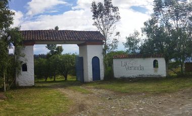 Vendo terreno campestre, en urbanización privada, Norte de Guayllabamba