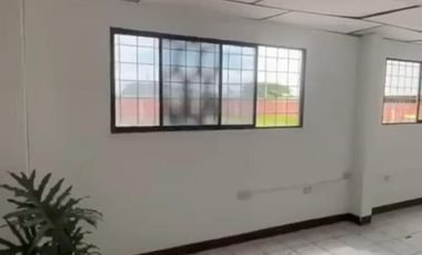 Bodega en venta sector Santa Elena