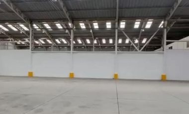 Bodega en venta sector Santa Elena