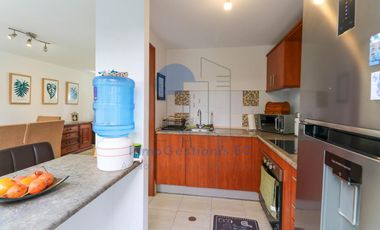 Vendo casa en Pomasqui, conjunto privado con piscina Alcazar de Toledo