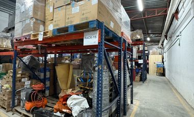 Bodega comercial en zona AAA