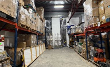 Bodega comercial en zona AAA