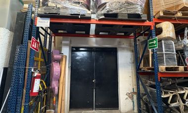 Bodega comercial en zona AAA