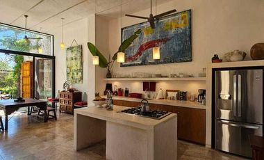 Casa Blanca en el Centro de Mérida Yucatán