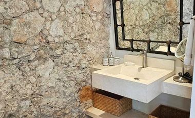 Casa Blanca en el Centro de Mérida Yucatán