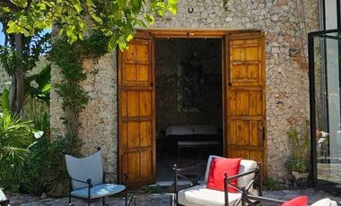 Casa Blanca en el Centro de Mérida Yucatán