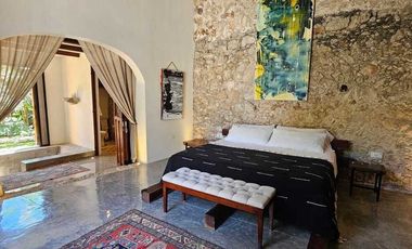 Casa Blanca en el Centro de Mérida Yucatán