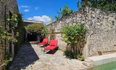 Casa Blanca en el Centro de Mérida Yucatán