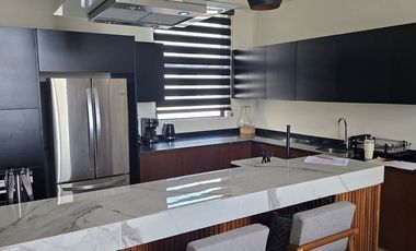 Penthouse en con Paneles Solares y Amueblado en Renta en Montes de Ame. Mérida