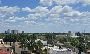 Penthouse en con Paneles Solares y Amueblado en Renta en Montes de Ame. Mérida