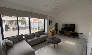 Casa en Montecristo, Amueblada y Equipada. Uso comercial o residencial. Mérida