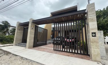 Casa en Venta frente al mar en San Benito. Mérida Yucatán.Totalmente Amueblada