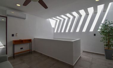 Casa en Venta Amueblada y Equipada con Paneles Solares,en Cholul. Mérida Yucatán