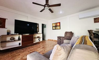 Casa en la Playa, CHELEM, Amueblada y Paneles solares, a 20 m del mar