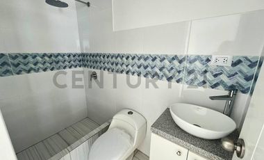 DEPARTAMENTO  DE ESTRENO EN PRIMERA FILA CON GRAN BALCON EN  CUARTO PISO