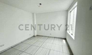 DEPARTAMENTO EN PRIMERA FILA CON GRAN BALCON EN SEGUNDO PISO