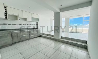 DEPARTAMENTO EN PRIMERA FILA CON GRAN BALCON EN SEGUNDO PISO