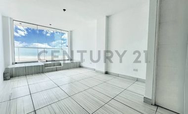 DEPARTAMENTO EN PRIMERA FILA CON GRAN BALCON EN SEGUNDO PISO