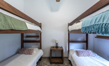 CASA, VENTA, COSTA ESMERALDA, SENDEROS IV, LOTE AL 400