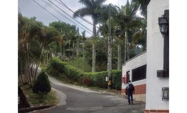 Venta Finca 2.000 m2 Copacabana Antioquia