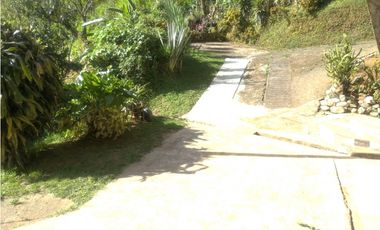 Finca de 3.216 m2 en Santa Bárbara Antioquia Colombia