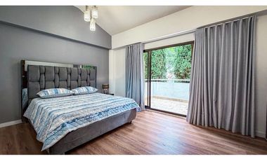 Casa cerca al mall Amsterdam