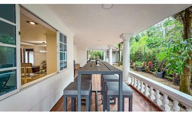 Casa cerca al mall Amsterdam