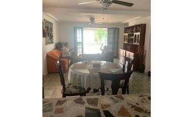 VENTA DE CASA CAMPESTRE EN VITERBO