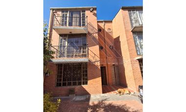 Sieb 116. Casa en venta- Funza- Villa Imperial