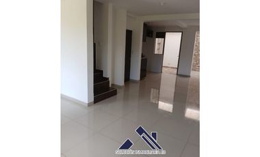 GIA 062. casa en venta- Funza-Villa de los Alpes