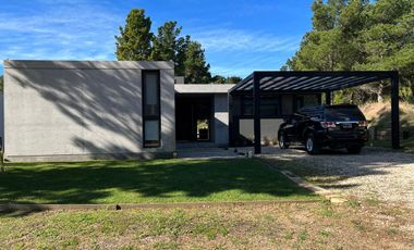 Casa en Venta y Alquiler Temporario en Costa Esmeralda barrio Deportivo 2