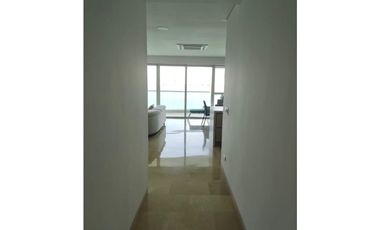 Venta Apartamento castillogrande frente a la bahia