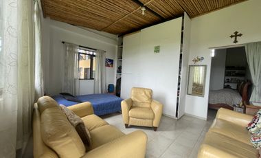 CASA CAMPESTRE EN ARRIENDO VIA BARCELONA/QUINDIO