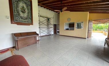 CASA CAMPESTRE EN ARRIENDO VIA BARCELONA/QUINDIO