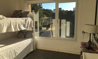 Casa en Venta y Alquiler Temporal en Pinamar Norte con vista al Mar