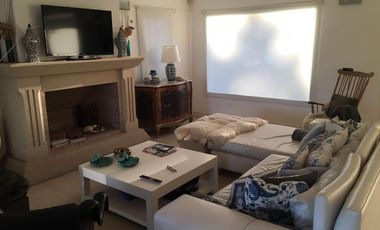 Casa en Venta y Alquiler Temporal en Pinamar Norte con vista al Mar