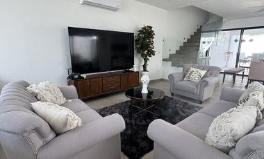 Casa amueblada y con paneles en Renta en Temozón Village modelo Loma