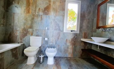 Casa en Venta y Alquiler Temporario en Costa Esmeralda Maritimo 2 con Vista al Mar