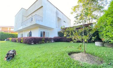 VENTA DE CASA CAMPESTRE VA EL EDEN LA TEBAIDA