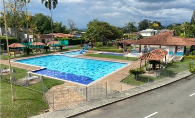 VENTA DE CASA CAMPESTRE VA EL EDEN LA TEBAIDA