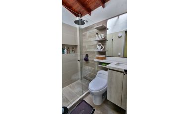 Casa en Arriendo en Envigado sector Loma del Escobero